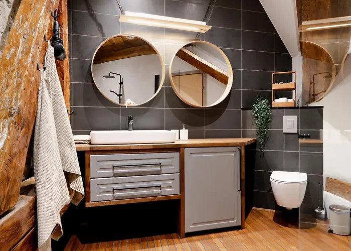 Apartment Stunning Three-level In Historic Old Town *