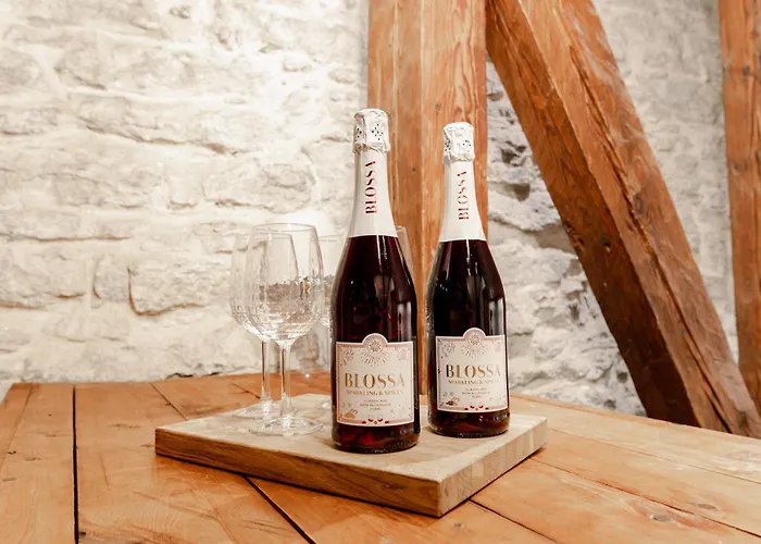 Stunning Three-level In Historic Old Town *